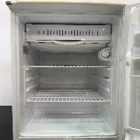 GE Under The Counter Fridge image 2